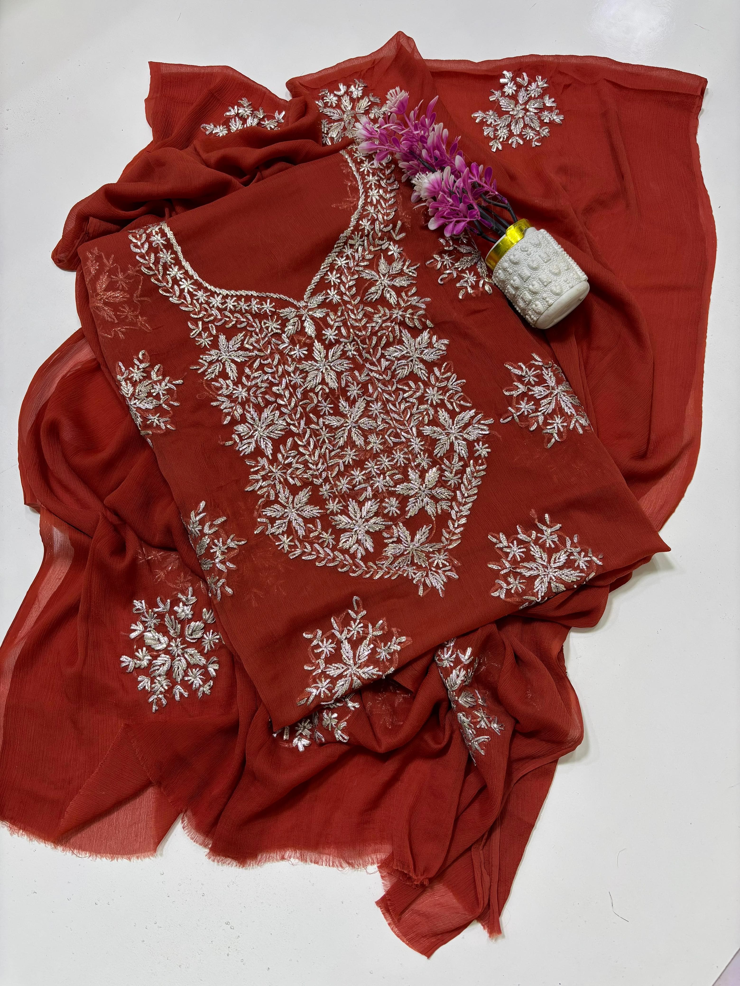 Exquisite Silver Bloom Chiffon Suit