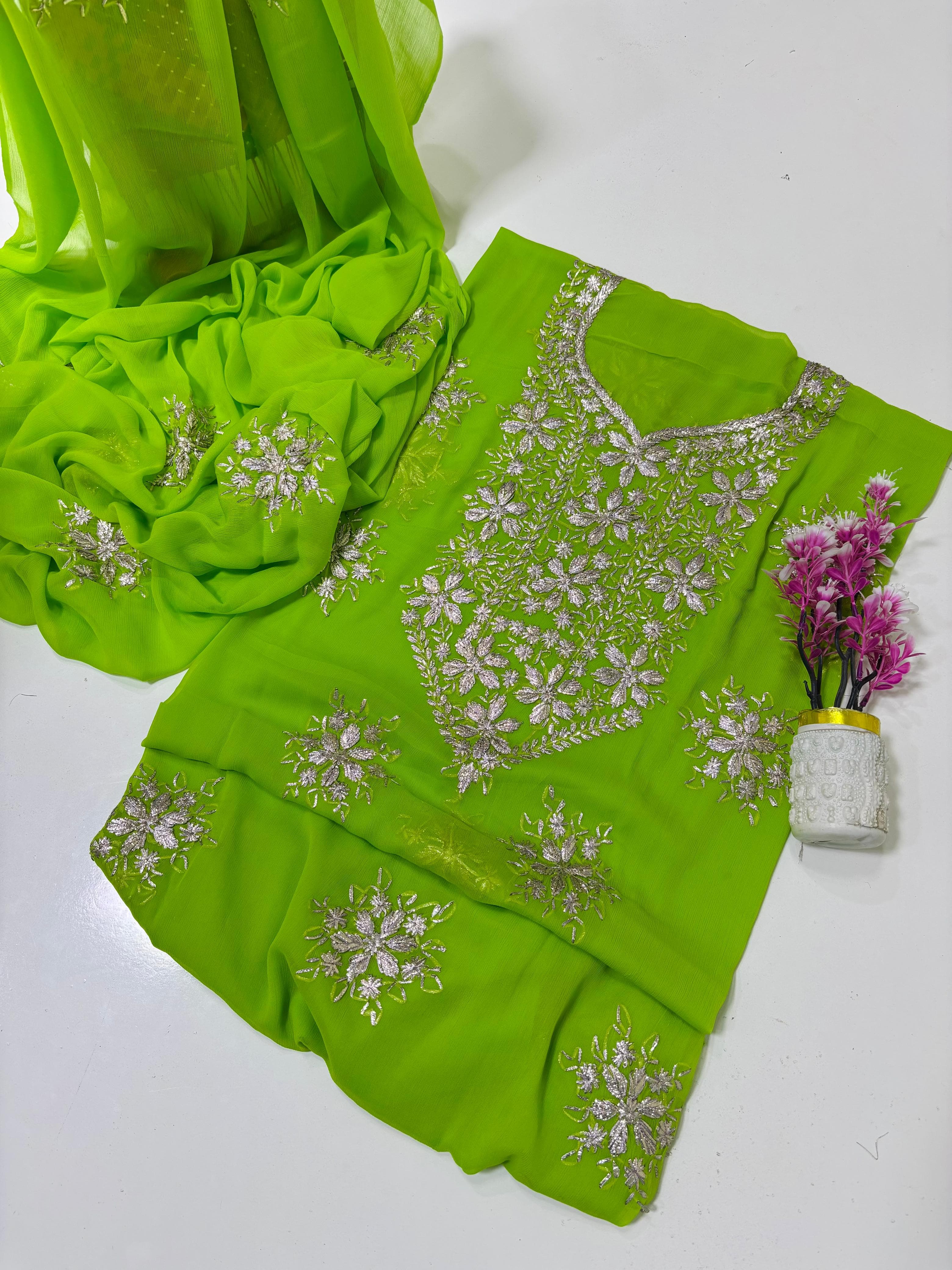 Exquisite Silver Bloom Chiffon Suit