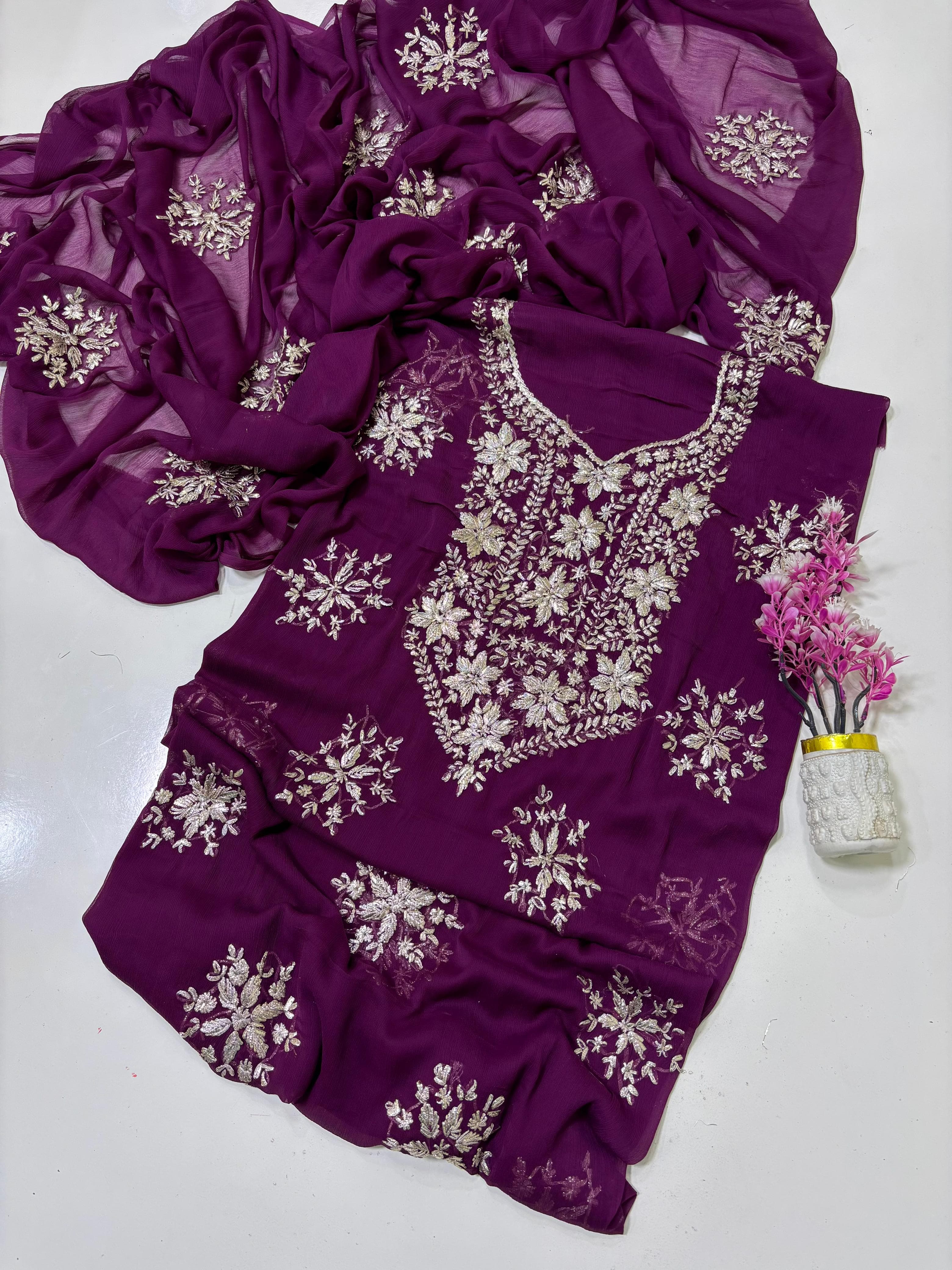 Exquisite Silver Bloom Chiffon Suit